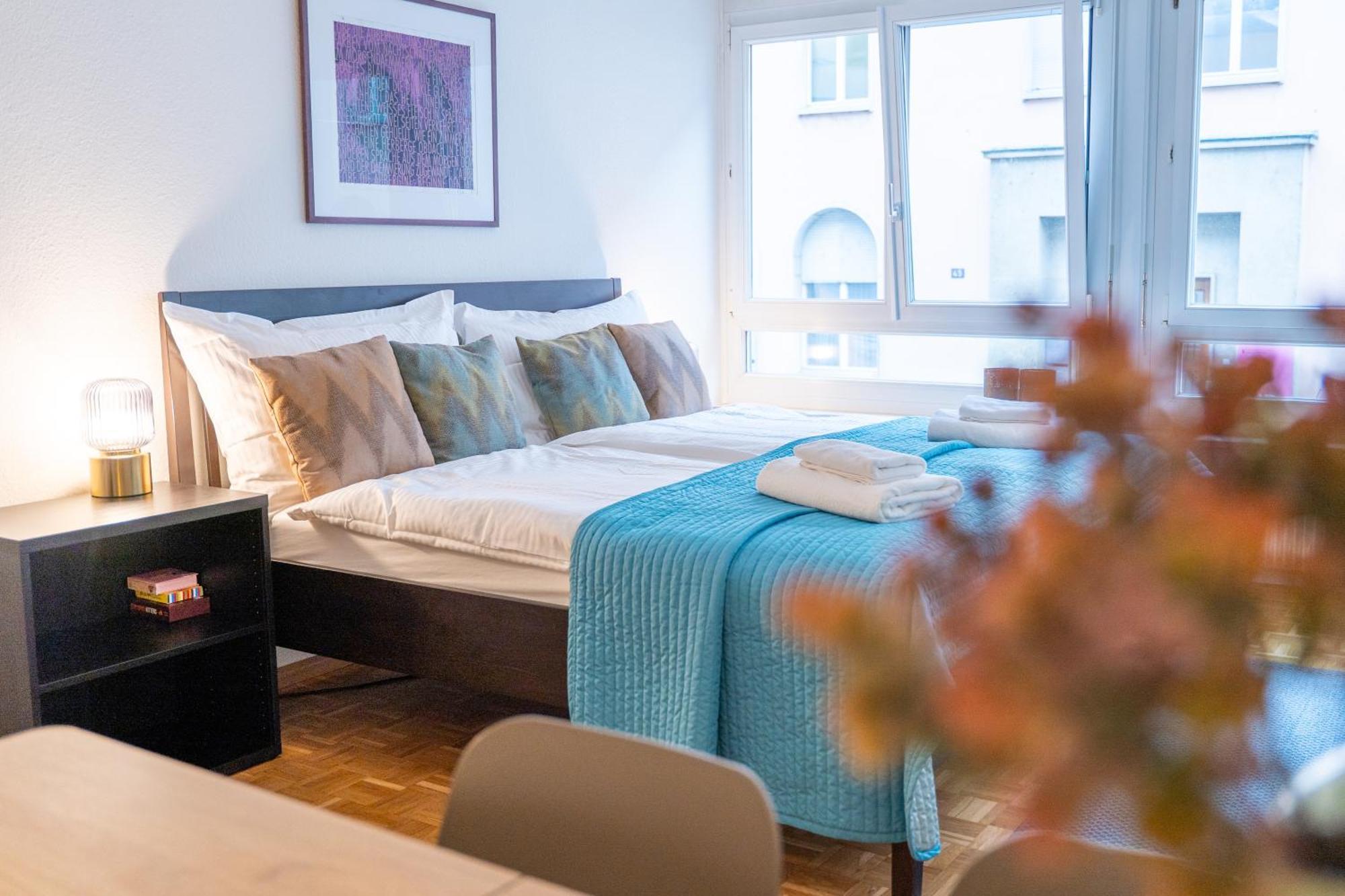 Gemuetliche Grosse Wohnung Naehe Uni Basileia Exterior foto